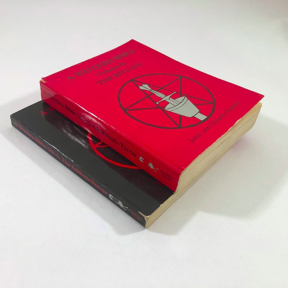 The Witches Bible Vol I & Vol II Set of 2 Books 1981 & 1984 by Farrar - Picture 3 of 11